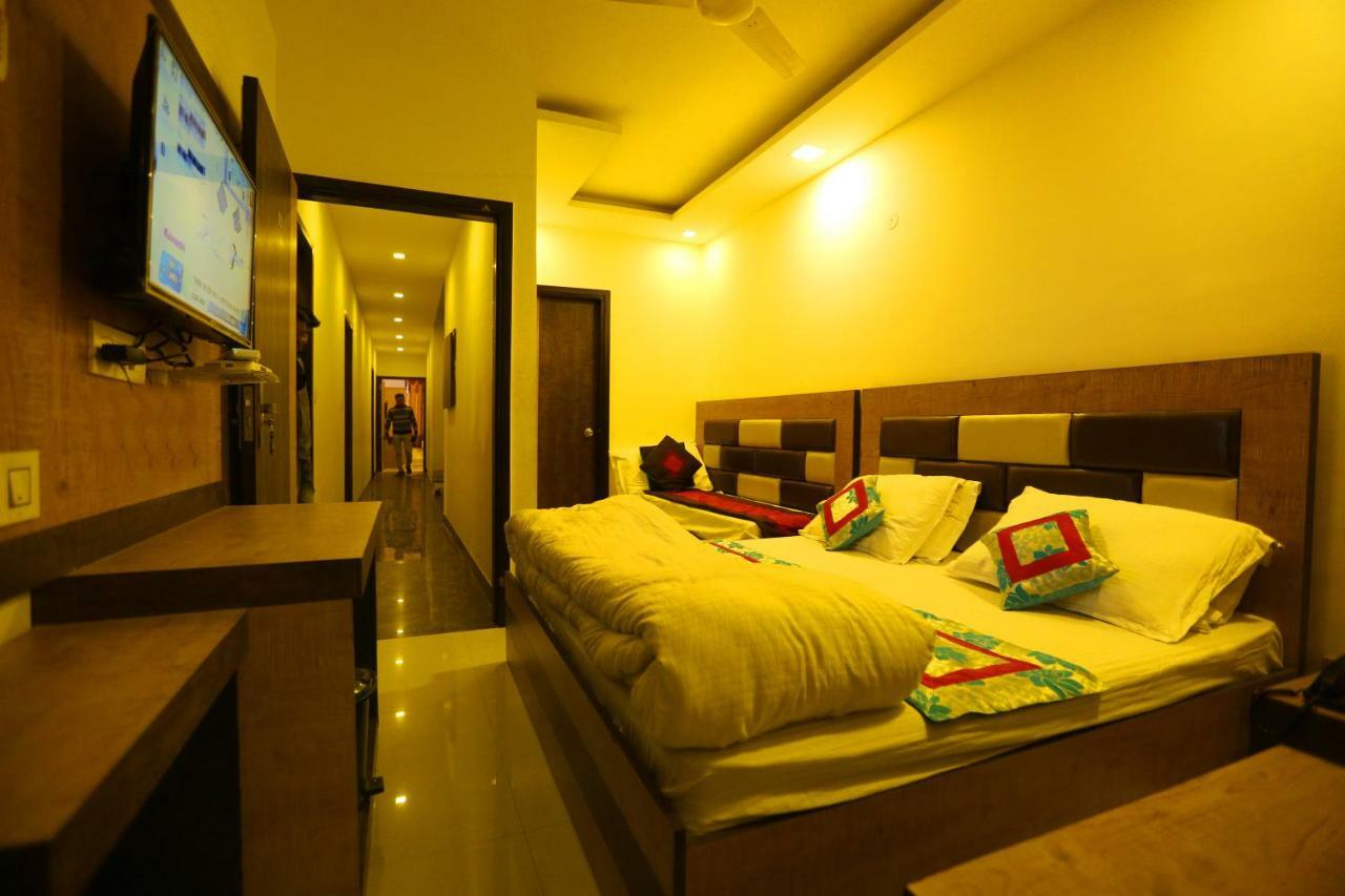 Hotel Golden Heart أمريتسار المظهر الخارجي الصورة